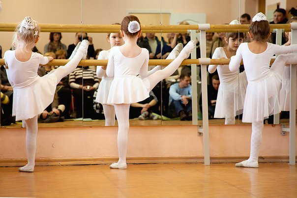 Детские рисунки балет